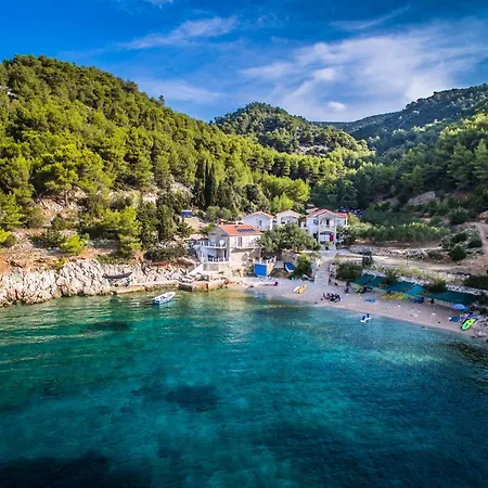 Jedra Beach Hvar Gdinj